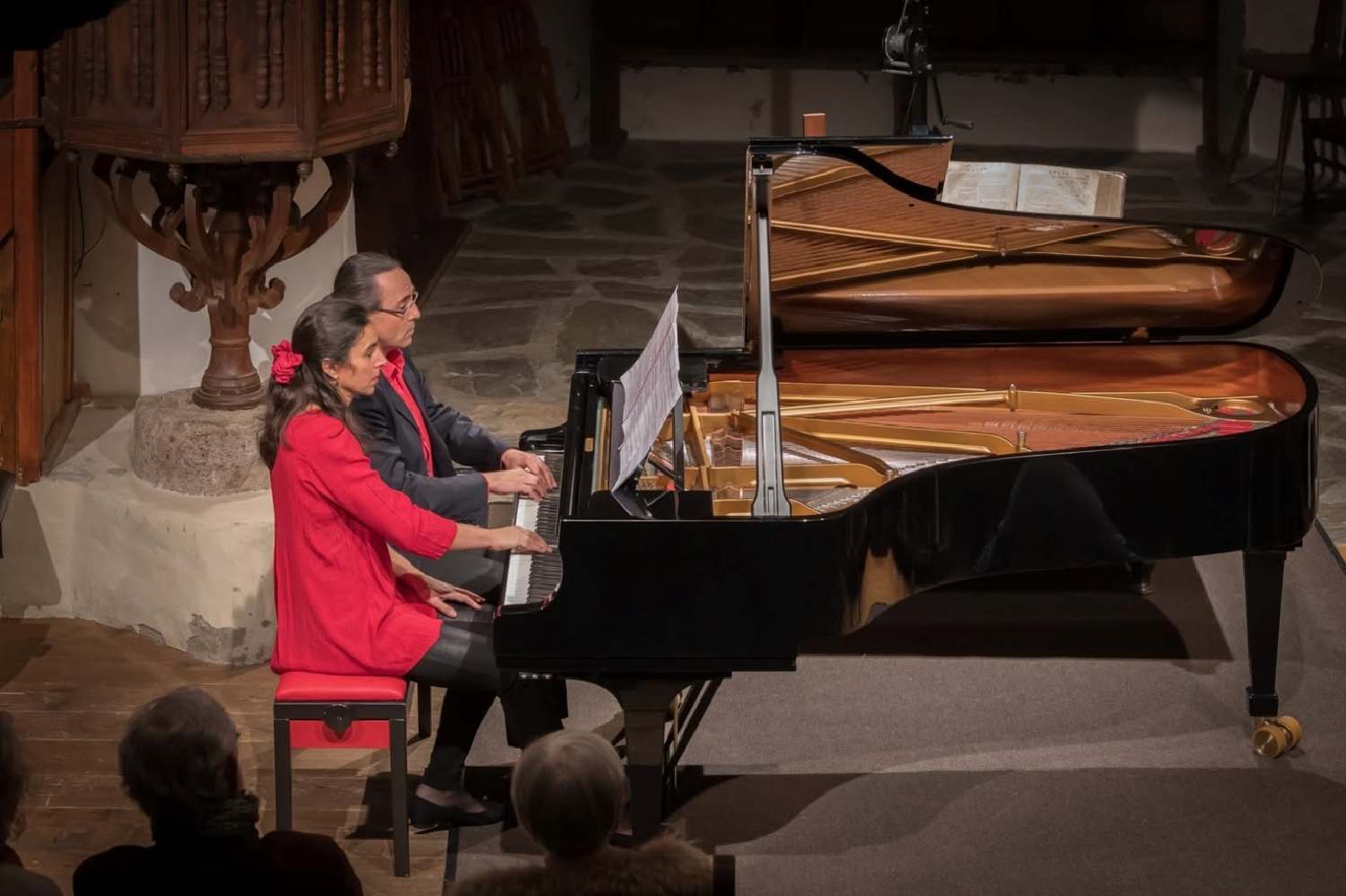 MATIN CLASSIQUE: CHRISTOPHE STURZENEGGER & JULIE FORTIER